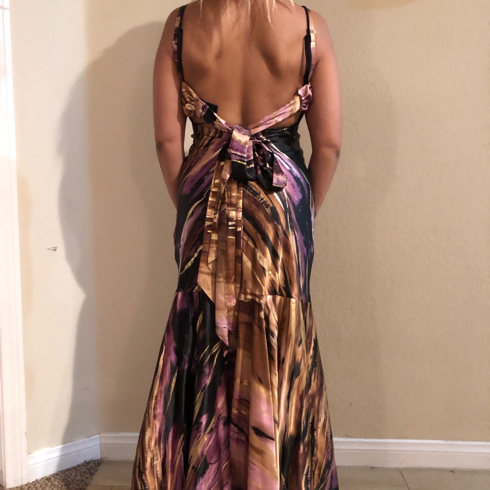 Mary L Couture Backless Dress offers welcome!!!